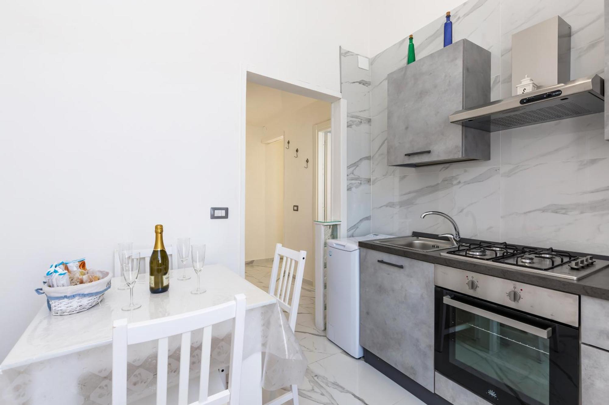 Casa New Vanity * Naples